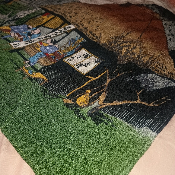 VTG Japanese Scarf  26"x28" - Picture 6 of 8